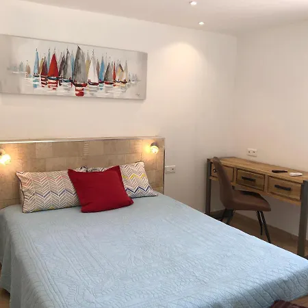 Nocleg ze śniadaniem Casa Di Floumy 4*