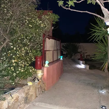 Casa Di Floumy Nocleg ze śniadaniem 4*