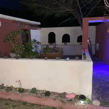 Casa Di Floumy Bed & Breakfast 4*