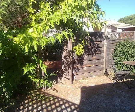 Casa Di Floumy Bed & Breakfast
