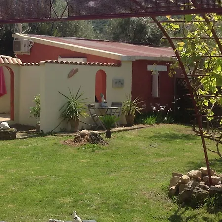 Bed & Breakfast Casa Di Floumy