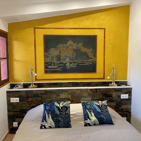 Casa Di Floumy 3* Кальви