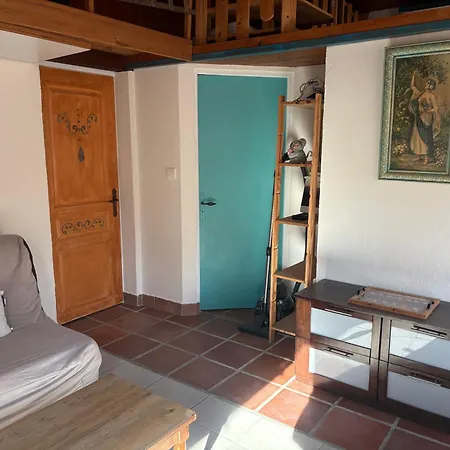 Alojamento de Acomodação e Pequeno-almoço Casa Di Floumy Calvi (Corsica)