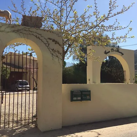 Bed & Breakfast Casa Di Floumy