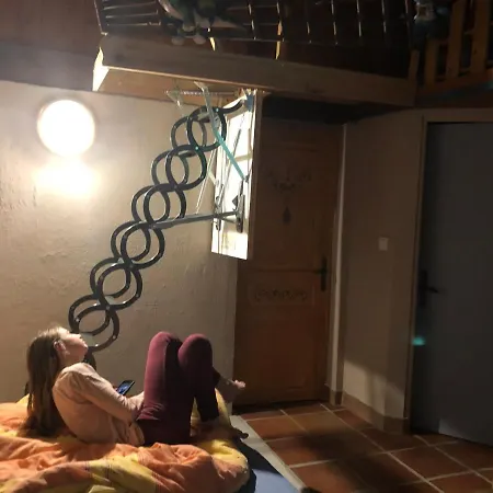 Casa Di Floumy Bed & Breakfast