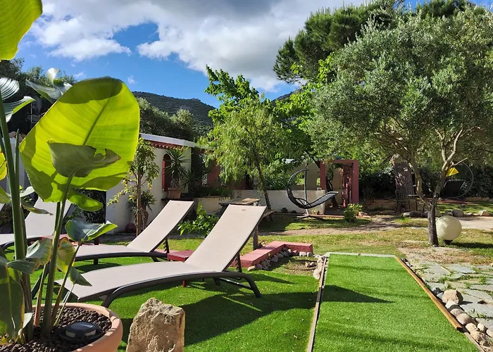 Alojamento de Acomodação e Pequeno-almoço Casa Di Floumy Calvi (Corsica)