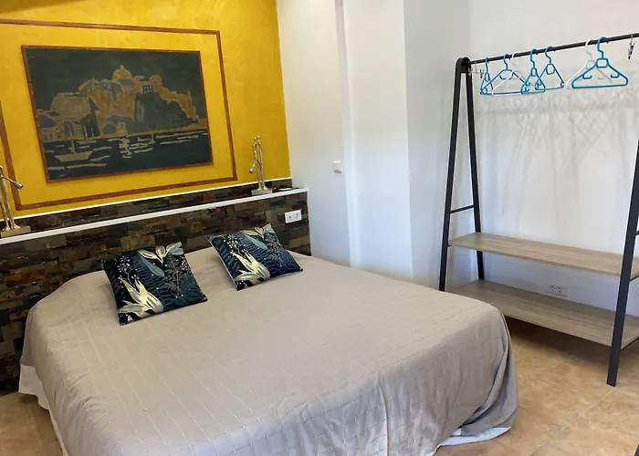 Alojamento de Acomodação e Pequeno-almoço Casa Di Floumy Calvi (Corsica)
