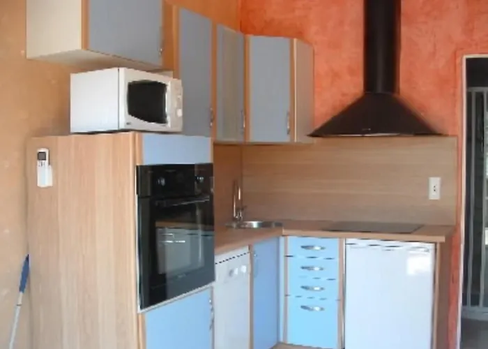 Alojamento de Acomodação e Pequeno-almoço Casa Di Floumy 3*