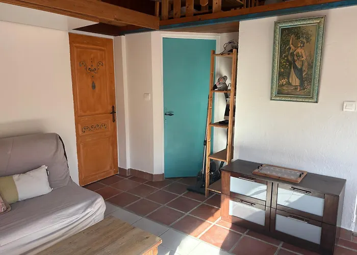 Alojamento de Acomodação e Pequeno-almoço Casa Di Floumy Calvi (Corsica)